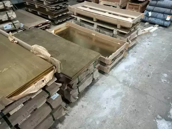 лист латунный